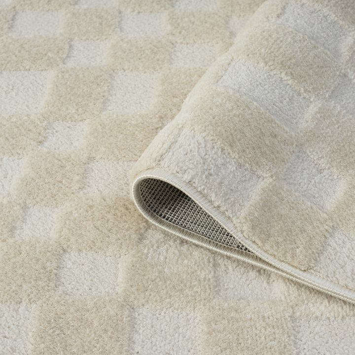 Admire 665 Linen Runner
