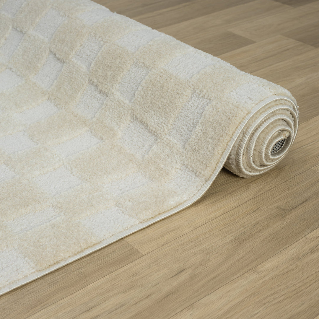 Admire 665 Linen Runner